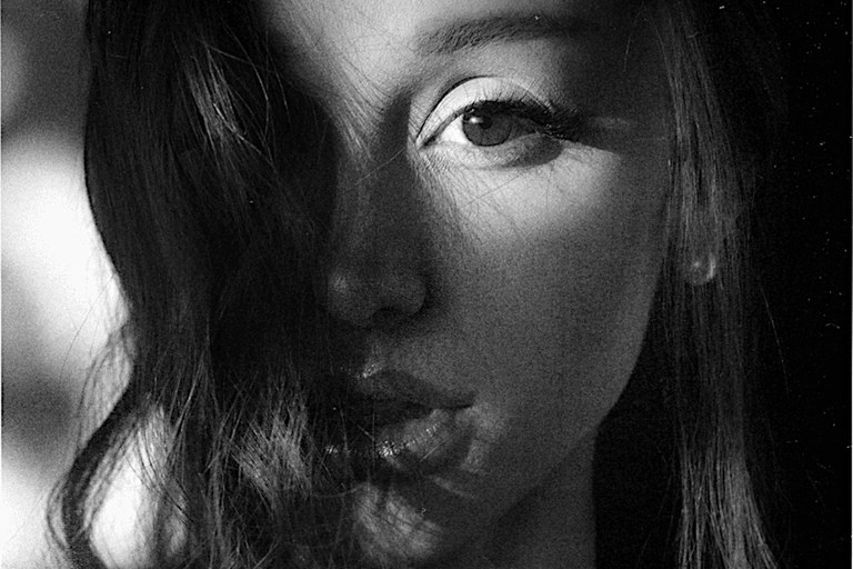 Ariana Grande gründet Charity zu Gunsten von LGBTI+