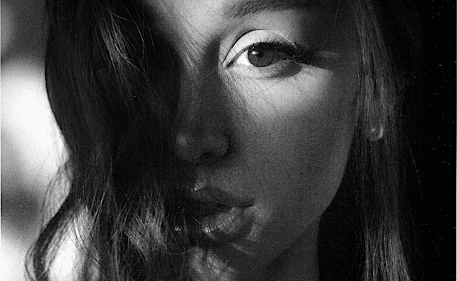 Ariana Grande gründet Charity zu Gunsten von LGBTI+