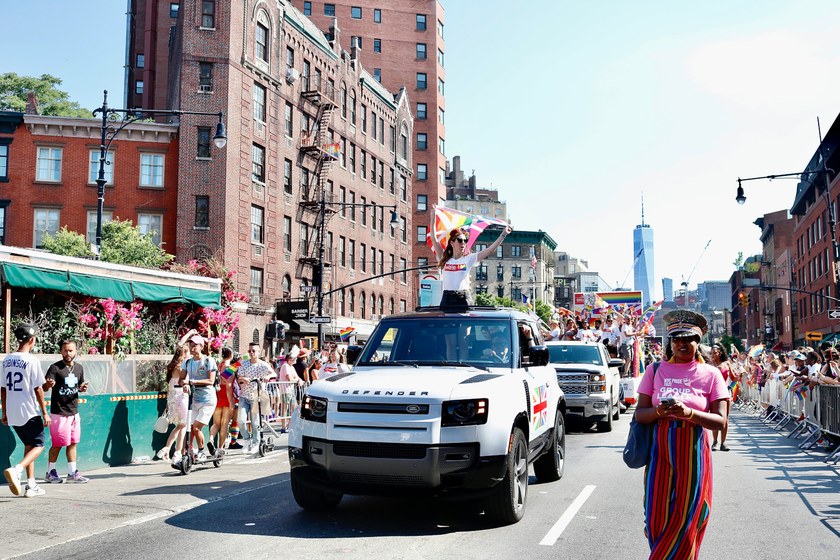 Auch bei der New York Pride springen namhafte Sponsoren ab...