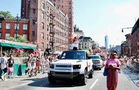 Auch bei der New York Pride springen namhafte Sponsoren ab...