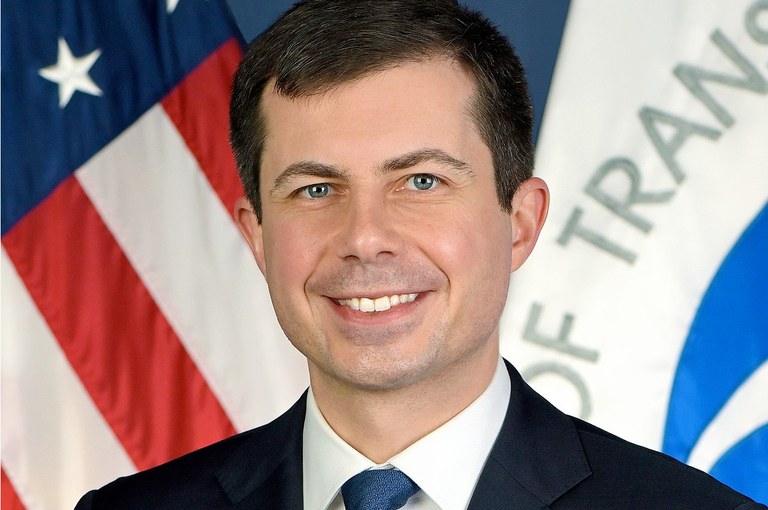 Buttigieg führt Feld der demokratischen Präsidentschaft-Kandidat:innen an