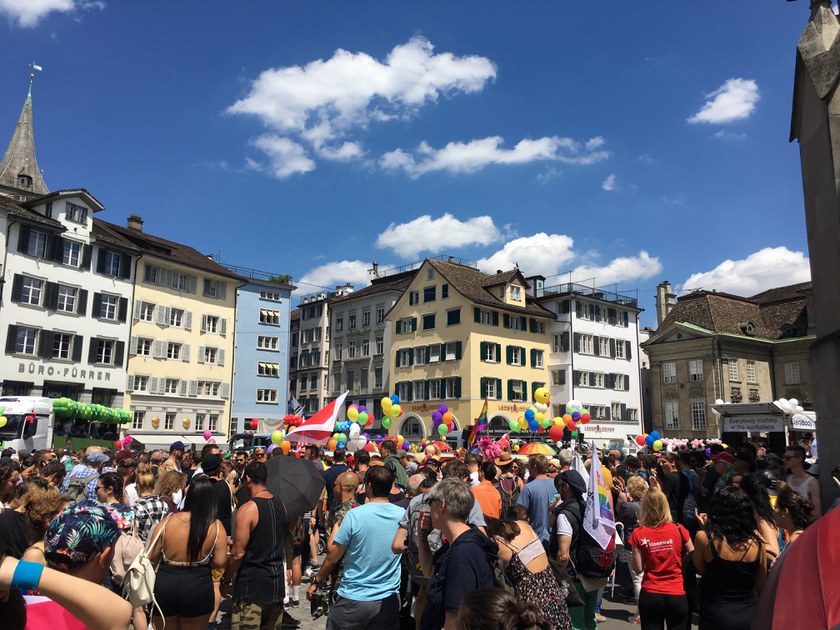 Deine Meinung zum Zurich Pride Festival ist gefragt...