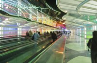 Dieser Flughafen könnte bald die wohl erste Airport-Gay-Bar der Welt kriegen...