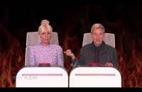 Watch: Ellen prophezeit Gaga einen Oscar