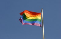 Exxon Mobil verbietet Regenbogenfahnen während dem Pride Month