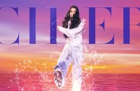 Listen: Chers erster Christmas Song und die Guest Stars
