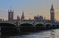 Listen: Sex, Skandale, Macht: Wie aus Westminster Pestminster wurde