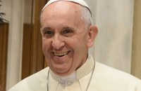 Podcast: Zögerliche Reformen - Die katholische Kirche unter Papst Franziskus