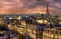 Rainbow-Fussgängerstreifen in Paris verunstaltet