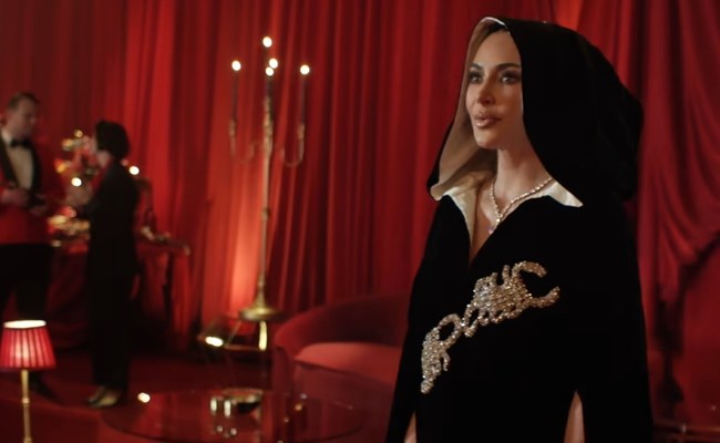 Watch: All's Fair - Season 2 hat einen ersten Trailer erhalten