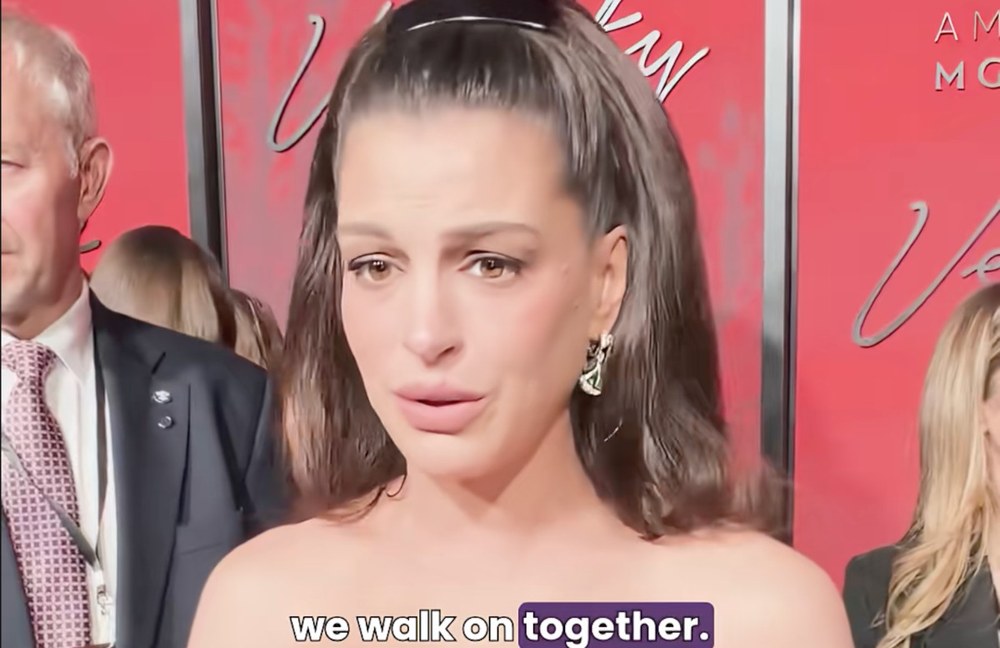 Watch: Anne Hathaway hat eine wichtige Botschaft an queere Jugendliche