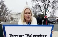 Watch: Anti-trans-Demo vor dem US-Kapitol - und niemand geht hin