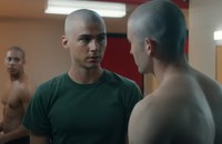 Watch: Boots - basierend auf The Pink Marine - hat einen ersten Trailer