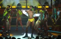 Watch: Broadway Bares - die heisseste Nacht am Broadway