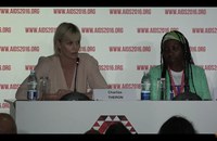 Watch: Charlize Therons Rede an der Internationalen Aids Konferenz