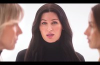 Watch: Chers All-Woman-Clip zu SOS