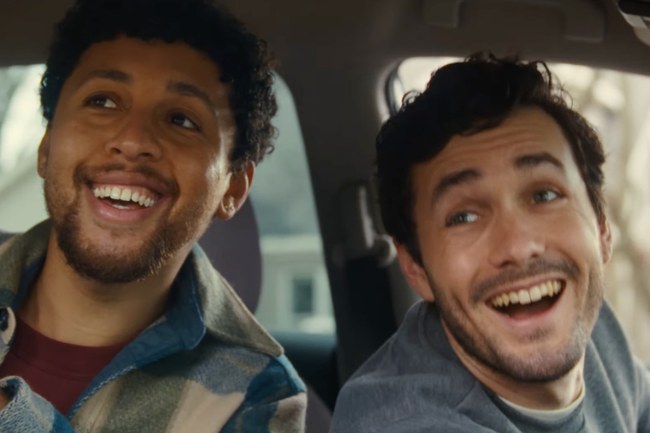 Watch: Comedian Jaboukie Young-White spielt in The Threesome mit