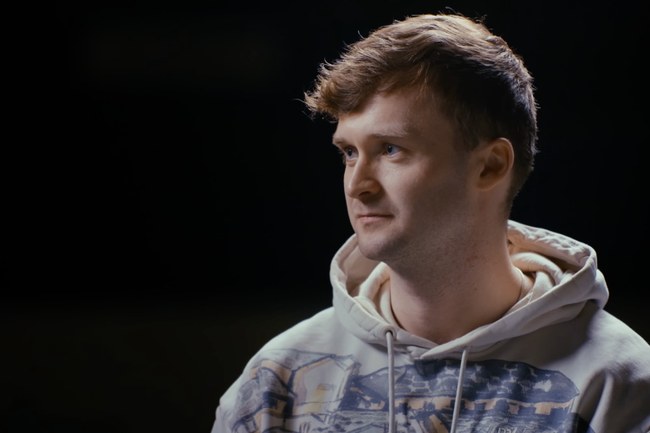 Watch: Das IOC will, dass Du die Coming Out-Geschichte von Curler Bruce Mouat kennst