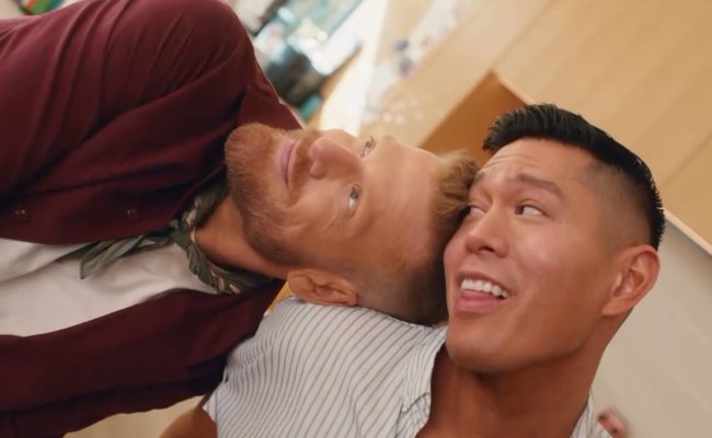 Watch: Das wohl queerste und härzigste Gender-Reveal-Video ever...