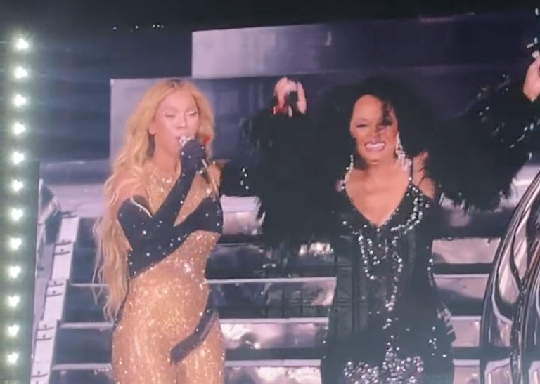 Watch: Diana Ross singt zusammen mit 60'000 Happy Birthday für Beyoncé