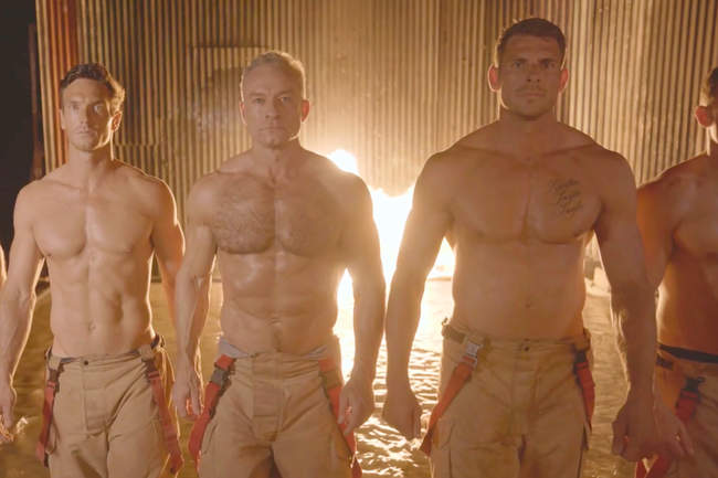 Watch: Die Australian Firefighters sind für den Kalender 2026 zurück