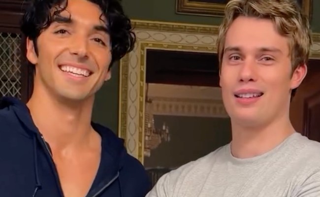 Watch: Die Dreharbeiten für Red, White & Royal Blue-Nachfolger haben begonnen