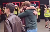 Watch: Die ersten bewegten Bilder von den Dreharbeiten des Heartstopper-Movies