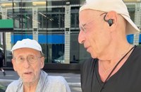 Watch: Die ganze Welt ist mit diesem Paar verliebt