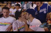 Watch: Die Los Angeles Dodgers feiern Pride Night