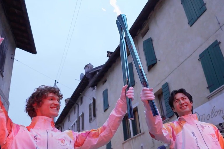 Watch: Die Olympischen Spiele feiern die Jungs von Heated Rivalry