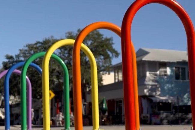 Watch: Diese Stadt zeigt ihrem Gouverneur den Finger...