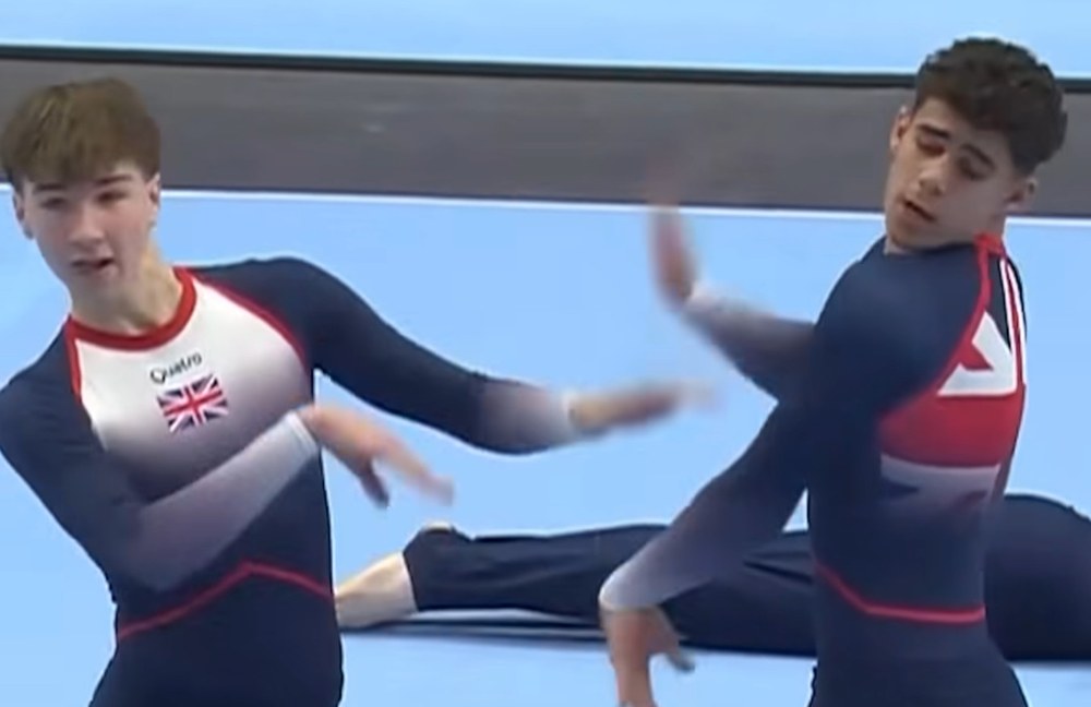 Watch: Diese Turner überraschen alle mit ihrer witzigen "Performance"