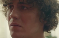 Watch: Dieser Jugendliche hat sein Coming Out bei seiner Mutter...