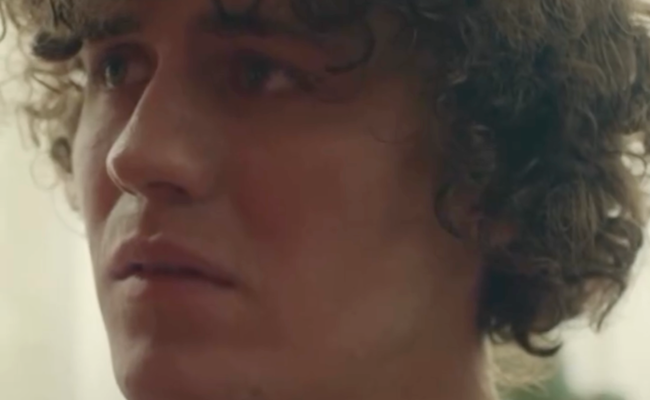 Watch: Dieser Jugendliche hat sein Coming Out bei seiner Mutter...