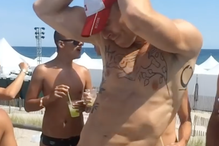 Watch: Doku über das queere Paradies: Finding Fire Island