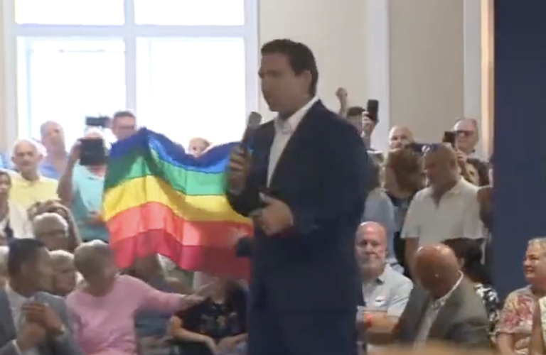 Watch: Eine Regenbogenfahne und DeSantis sieht rot...