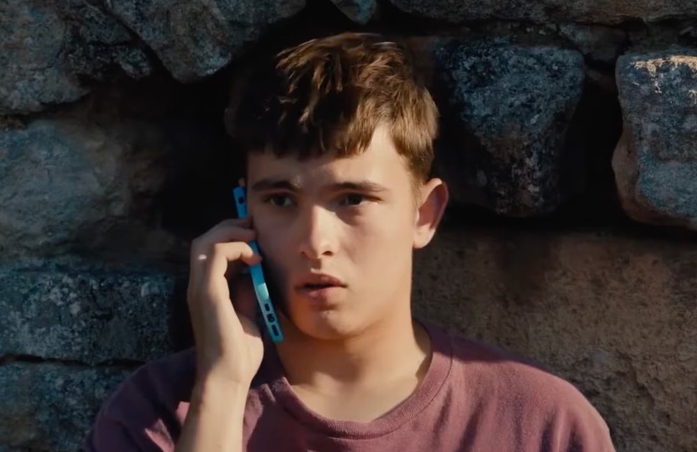 Watch: Enzo - ein Rich Kid unter Bauarbeitern