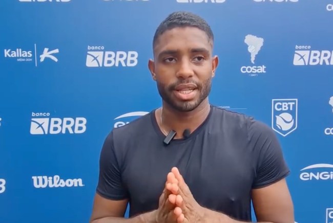 Watch: Erster schwuler Tennisspieler tritt bei den Australian Open an