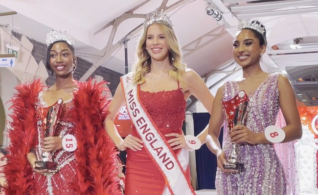 Watch: Erstmals wird eine lesbische Frau zur Miss England gekürt