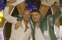 Watch: Gleich zwei queere Superstars rockten diese Halftime Show in Rio!