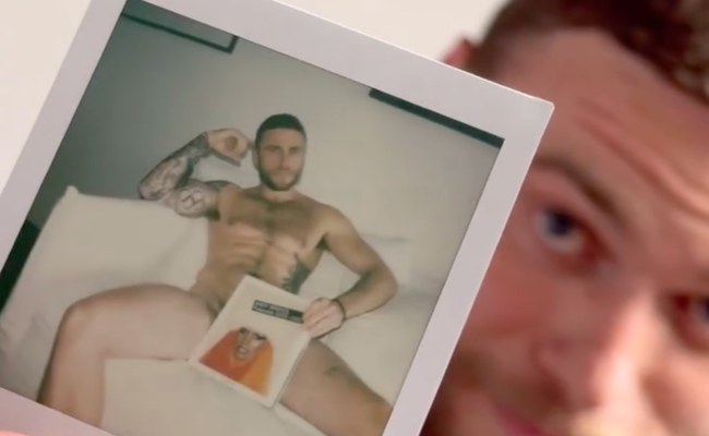 Watch: Gus Kenworthy posiert für "Andy Warhol"