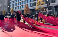 Watch: HIV-Aktivist:innen blockieren Kreuzung in der Nähe des Weissen Haus