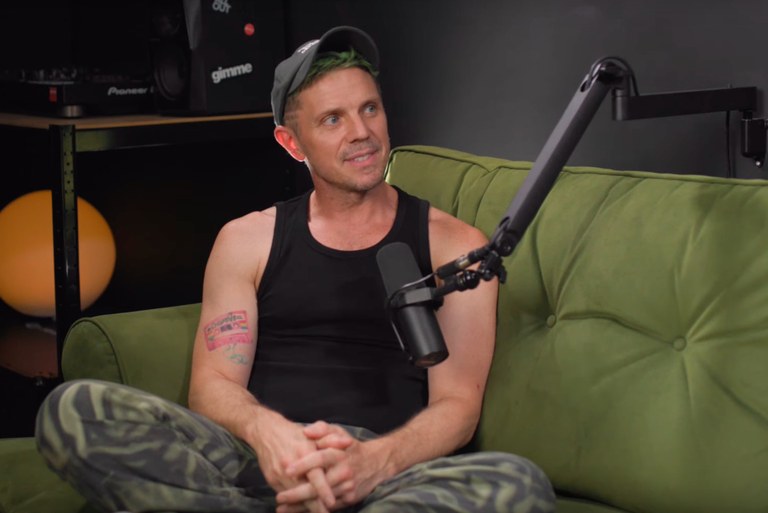 Watch: Jake Shears über Cruising, Dates und Apps