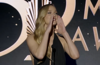 Watch: Jennifer Lawrence witzige Rede über Mike Pence bei den queeren GLAAD Awards