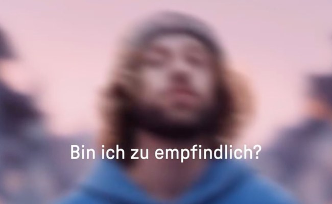 Watch: Kampagne des Bundes und der Stadtpolizei Zürich gegen LGBTI+ feindliche Gewalt