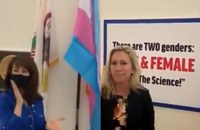 Watch: Kampf um Trans Rights vor den Bürotüren