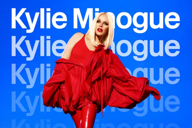 Watch: Kylie ist zurück in Europa