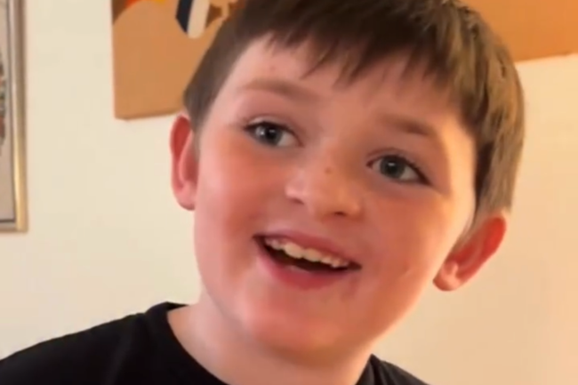 Watch: Kylie überrascht einen Superfan zum Geburtstag