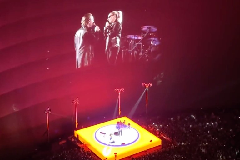 Watch: Lady Gaga als Surprise Guest bei U2 im Sphere in Vegas