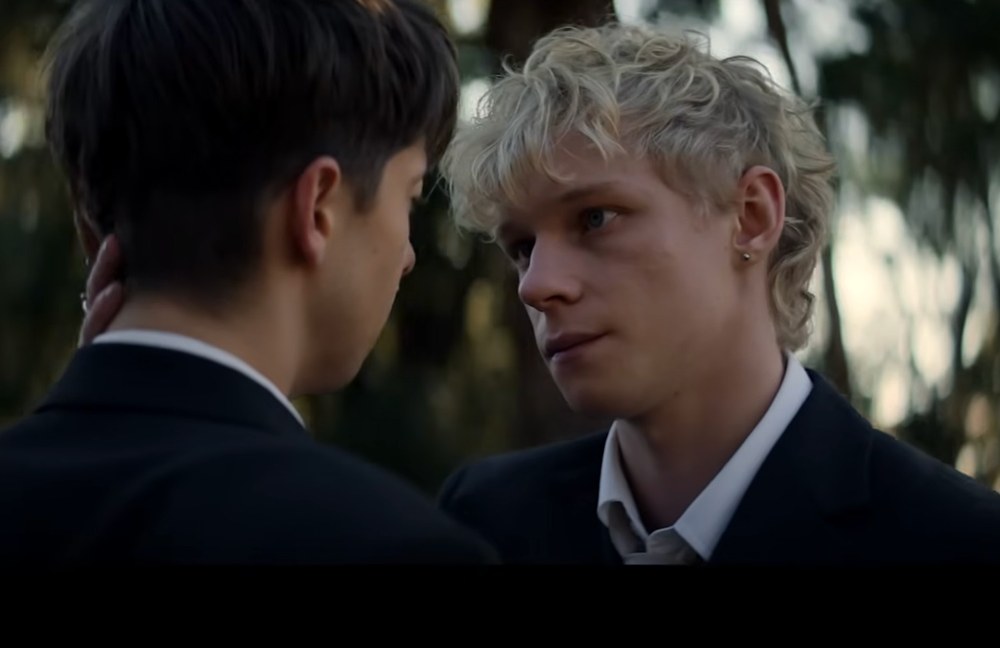 Watch: Leviticus - queerer Horror über eine junge Liebe und Konversionsmassnahmen